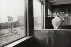 Berlin by Evelyn Richter, Um 1975, Früher Silbergelatineabzug, sold Nov 2012