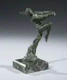Isa by Max Le Verrier, Épreuve en bronze à patine vert antique nuancée sur socle carré en marbre vert, sold Nov 2022