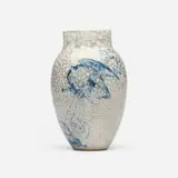 Rare vase with birds by Hugh C. Robertson, 1896-1908, crackle-glazed stoneware, sold Feb 2026