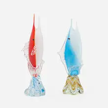 Fish sculptures, pair by Alfredo Barbini, c. 1955, internally decorated glass, sold Aug 2022