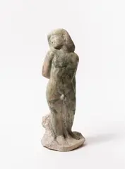 Homme debout, un bras derrière le dos by André Deluol, Epreuve en marbre vert clair nuancé, sold May 2020