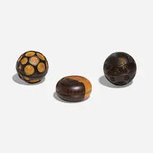 Collection of three Ball boxes by Hans Weissflog, 1993, rosewood, African blackwood, bosse, sold Jan 2026