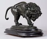 Lion et souris by Isidore Bonheur, Bronze à patine brune portant: «Isidore Bonheur» sur le dessus de la terrasse, sold Mar 2012