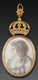 Brustschmuck mit dem Bildnis Königin Friederike Luise von Preußen, geb. Hessen-Darmstadt (1751-1805) by Henrik Plötz, Um 1796, Silberstift, Gouache auf Elfenbein; Goldrahmen; Glas; Goldkrone, sold Nov 2014