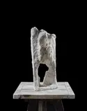 sculpteur Stèle à cinq personnages by Gisèle Lacroix, Plâtre original, sold May 2023
