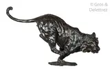 Tigre argenté (grand modèle) by José-Maria David, Epreuve en bronze à patine brune nuancée Edition numérotée, sold Jun 2020