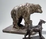 Ours polaire by Guido Righetti, Bronze à patine verte richement nuancée, sold Nov 2011