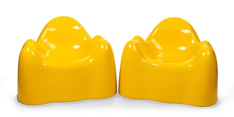 Molar Chairs by Wendell Castle, 1958, Gel-coated fiberglass and vinyl, sold Sep 2026