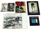 etc. CAPA, Robert. Images of War. With text from his own writings. London : Paul Hamlyn, 1964. In-4° (33 x 25 cm.) 176 p. Reliure de l'édition, toile crème (lég by Robert Capa, Photographie, sold May 2011