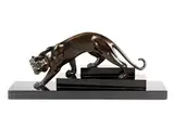 Skultpur Eines Panthers by Georges Lavroff, 1895 – 1991 Moskau, bronze, sold Jun 2019