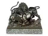 Untitled by einen Stier reißend Löwe, bronze, sold Jun 2019