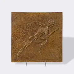 Relief eines Läufers by Gerhard Marcks, 1970, Bronze, goldbraun patiniert, sold Jun 2026