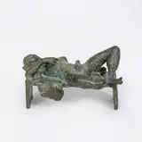 Liegender weiblicher Akt by Karl Ulrich Nuss, Bronze, grünlich patiniert, sold Jun 2026