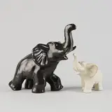 Elephants by Vicke Lindstrand, Sculptures, sold Sep 2026