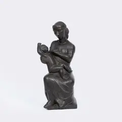 Sitzende Mutter mit Kind by Emy Roeder, Bronze, braun patiniert, sold May 2025