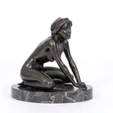 Erwartung by Arno Breker, 1978, Bronze, dunkelbraun patiniert, sold Sep 2024
