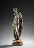 Pandore, variante (1845-1850) by James Pradier, Bronze à double patine argenté et doré, sold Sep 2024