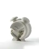 Futur Relic 03 (Clock) by Daniel Arsham, 2015, Plâtre et verre pilé, sold Nov 2024