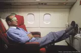 Jacques Chirac, dans l’avion pour la Nouvelle-Calédonie, 1987 by Jack Garofalo, Tirage argento-numérique postérieur, sur papier RC satiné, d’après la diapo d’origine, sold Nov 2024