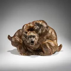 Affenpaar, Unikat by Knud Kyhn, 1931, Steinzeug, in Brauntönen glasiert (KPM Kopenhagen), offered Oct 2026