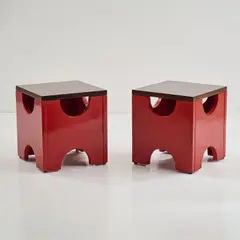 Zwei Beistelltische 'Dado' - 'T29' by Ettore Sottsass, 1963, Holz, rot gefasst, Tischlerplatte mit Makassar-Furnier (Poltronova, Pistoia), offered Oct 2026