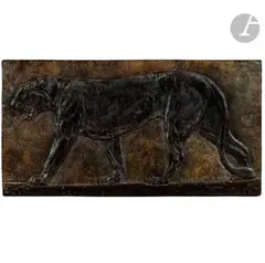 Panthère en marche, le modèle créé vers [1930], d’un by Paul Jouve, Épreuve en bronze ; le fauve patiné brun nuancé, le fond à patine mordorée, sold Jun 2021