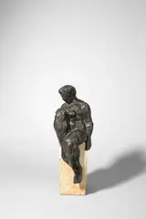 Sitzende by Werner Stötzer, 1975, Bronze mit dunkelbrauner Patina, auf Bimsstein-Sockel, sold Nov 2019