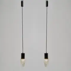 Zwei Deckenleuchten by Gino Sarfatti, 1960, Muranoglas, farblos und mit Lufteinschlüssen, Metallblech, schwarz lackiert (Seguso Vetri d'Arte, Murano (zugeschrieben), sold Oct 2026