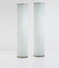 Zwei Stehleuchten 'Pirellone' by Gio Ponti, 1967, Aluminiumguss, Glas, farblos und opalweiß, Metallblech, weiß lackiert (Fontana Arte, Mailand, um 1993), sold Jun 2026