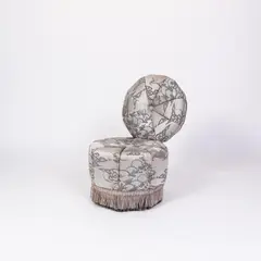 Stuhl 'Slipper Chair' 1998  (Entwurf) by Mark Brazier-Jones, 100 x 60 x 66 cm (Stuhl 'Slipper Chair' 1998 (Entwurf) H), sold Jun 2026