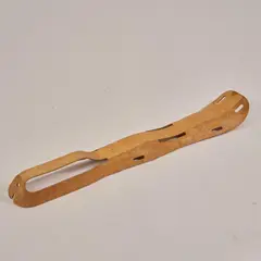 Beinschiene 'Leg Splint' by Charles and Ray Eames, 1941, Schichtholz (Evans Products Company, Molded Plywood Division, Los Angeles), sold Jun 2026