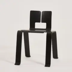 Stapelbarer Stuhl 'Ombra Tokyo' by Charlotte Perriand, 1954, Schichtholz, schwarz lackiert (Tendo Ply, Japan (zugeschrieben)), sold Jun 2026