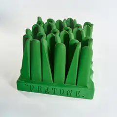 Sitzobjekt 'Pratone' by Gruppo Strum, 1970, Polyurethanschaum, mit grünem Guflac lackiert (Gufram, Balangero, um 1986), sold Jun 2026