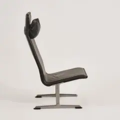 Hochlehner Sessel '602' by Dieter Rams, 1960, Aluminiumguss, Leder, schwarz, Gummifüße (Vistoe & Zapf, Kronberg), sold Jun 2026
