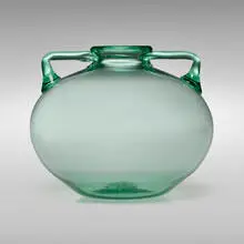Trasparenti vase, model 1878A by Vittorio Zecchin, 1921-25, soffiato glass with applied details, sold Mar 2022