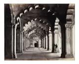 Intérieur de la mosquée Jama Masjid à Agra - Inde - Circa 1865 by Samuel Bourne, Épreuve sur papier albuminé, contrecollée sur carton, sold Oct 2022