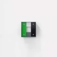 'Replicated Revision' (Grün) by Liam Gillick, 2022, Pulverbeschichtetes Aluminium, Farbvariante grün (16 x 15 x 7,5 cm), sold Dec 2024