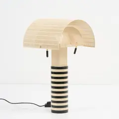 Tischleuchte 'Shogun' by Mario Botta, 1986, Metallrohr, Metallblech, schwarz und weiß lackiert (Artemide, Mailand), sold Dec 2023