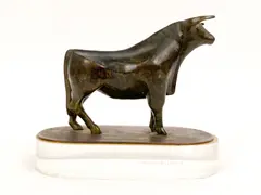 Untitled by Loet Vanderveen, Bronze bull sculpture, sold Oct 2022