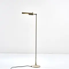 Stehleuchte '1086' by Gino Sarfatti, 1961, 127 cm (max.), Ø 17 cm (H), sold Jun 2022
