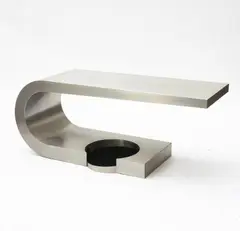Schreibtisch 'Diapason' by Marzio Cecchi, 1968, Edelmetallblech, matt verchromt, poliert (Studio Most, Italien), sold Jun 2019