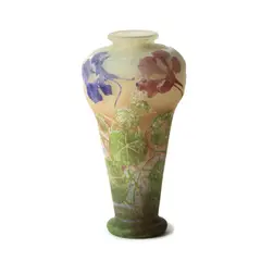 Vase 'Capucines, mouche' by Nancy Daum Frères, um 1910, H (Balusterform mit stark vorgewölbter Schulter), sold Dec 2017