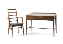 Schreibtisch und Armlehnstuhl by Svend Aage Madsen & Ib Kofod-Larsen, 1958, 73 x 102 x 70 cm; Stuhl: H (Tisch: H), sold Sep 2016