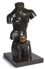 Vénus spatiale by Salvador Dalí, 1984, Bronze à patine marron et dorée, sold Jan 2019