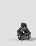 Nu accroupi by Antoniucci Volti, Bronze à patine noire nuancée bleu-vert, sold Jun 2018