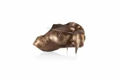 Magnetic Evidence, 1983-1991 by Takis, Bronze doré, aimant et clous, sold Apr 2019