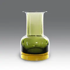 Vaso "13861", produzione Seguso - Italia by Flavio Poli, 1959, Vaso in vetro sommerso verde e giallo modello “13861” con corpo cilindrico e bocca circolare., offered Jul 2026