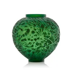 GUI VASE, NO. 948 by René Lalique, sold Oct 2026