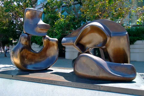 Henry Moore, Large Four Piece Reclining Figure