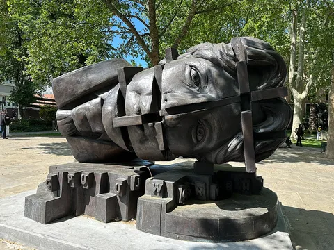 Eduardo Paolozzi, Head of Oscar Wilde